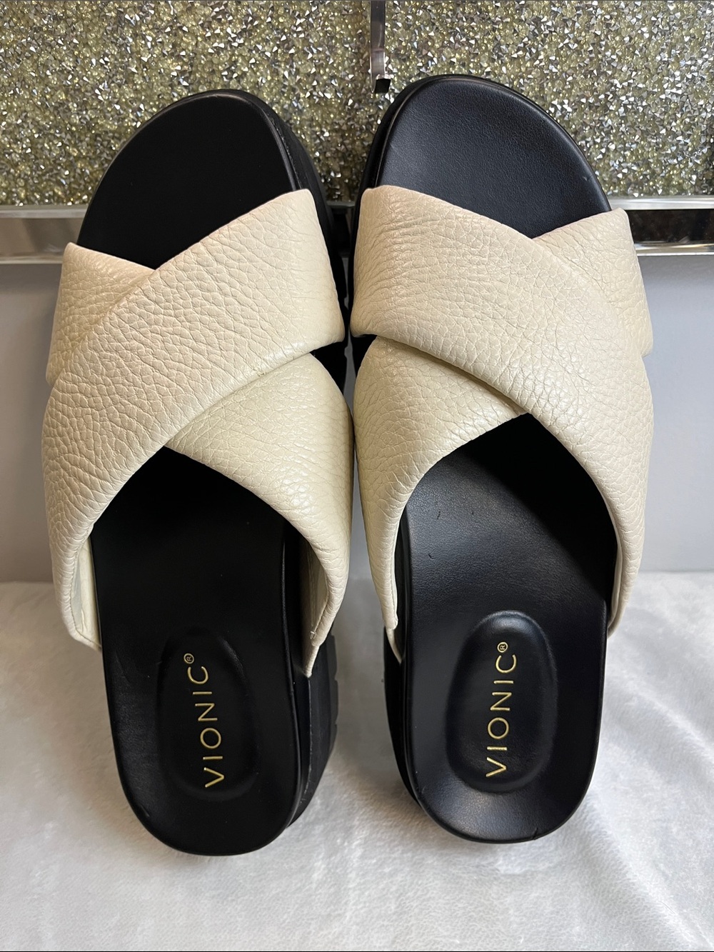Vionic Ivory Leather Crisscross Slide Mules - Picture 9 of 12